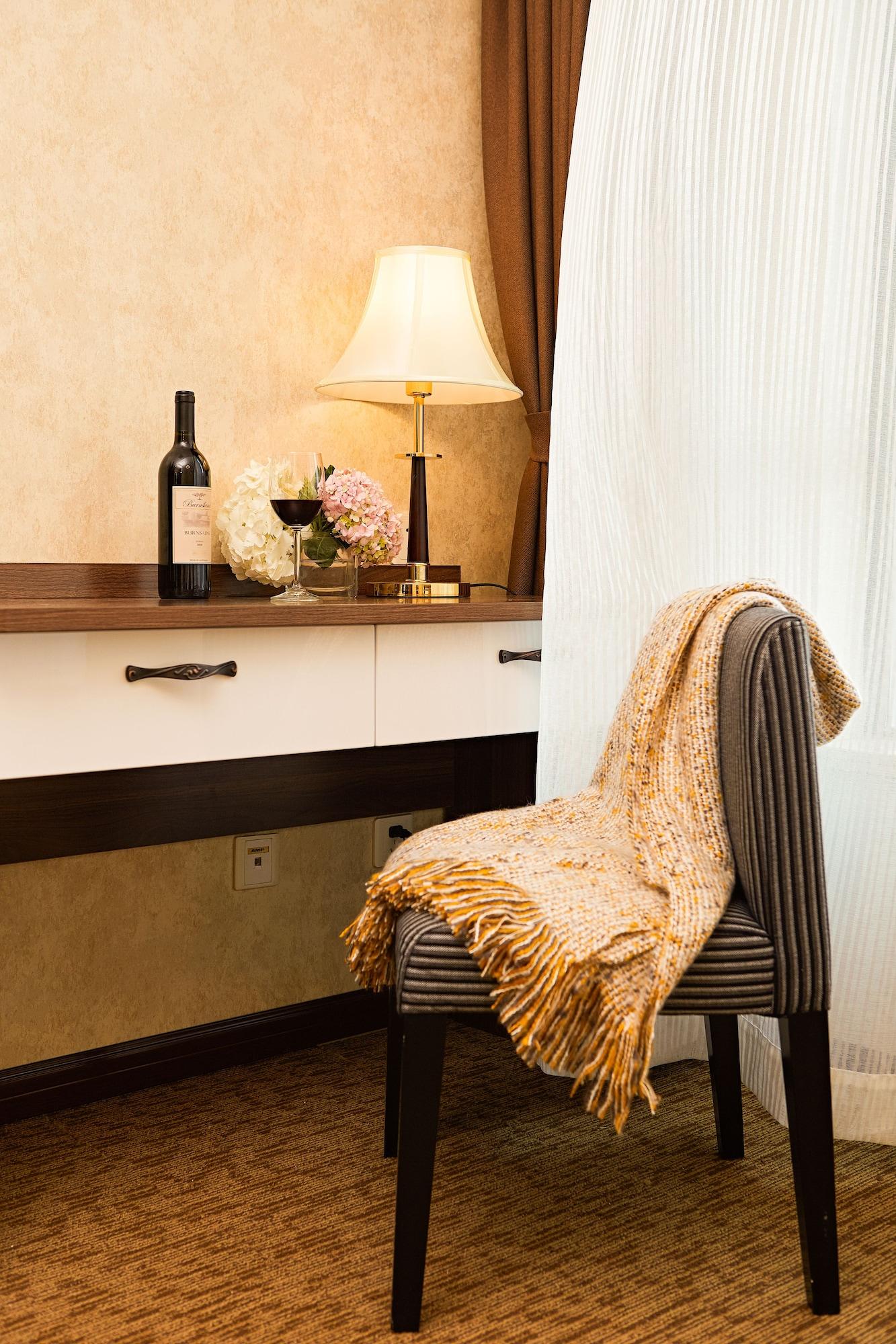 Eversunshine Aparthotel 4*